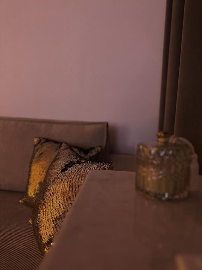Loft Przy Placu Niepodleglosci Daire Jelenia Gora Dış mekan fotoğraf